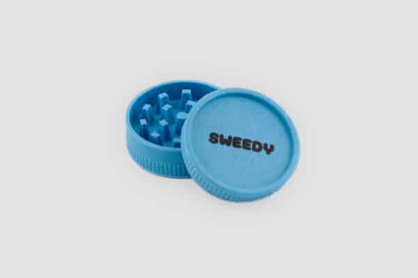 Grinder Bio Hemp 2 Piani Sweedy Celeste Aperto